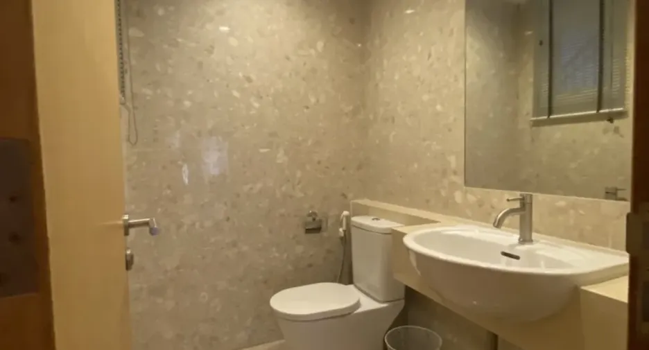 Condo en alquiler de 2 habitaciones en Watthana, Bangkok