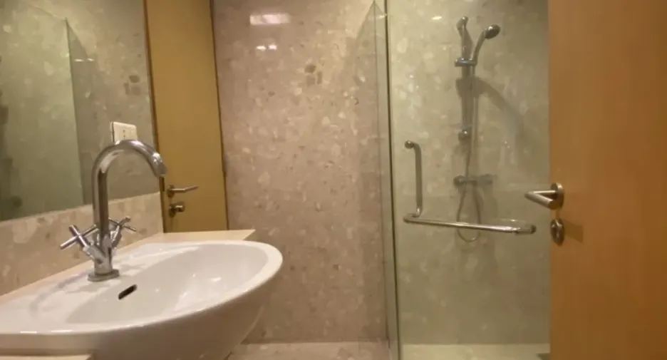 Condo en alquiler de 2 habitaciones en Watthana, Bangkok