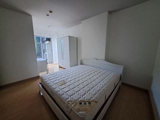 For rent 2 ベッドルーム condo in Khlong San, Bangkok