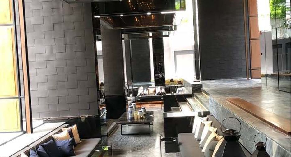 For rent 1 bed condo in Khlong Toei, Bangkok