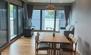 Condo en alquiler de 2 habitaciones en Khlong Toei, Bangkok