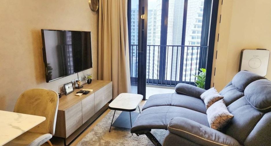 Condo en alquiler de 1 habitaciones en Khlong Toei, Bangkok