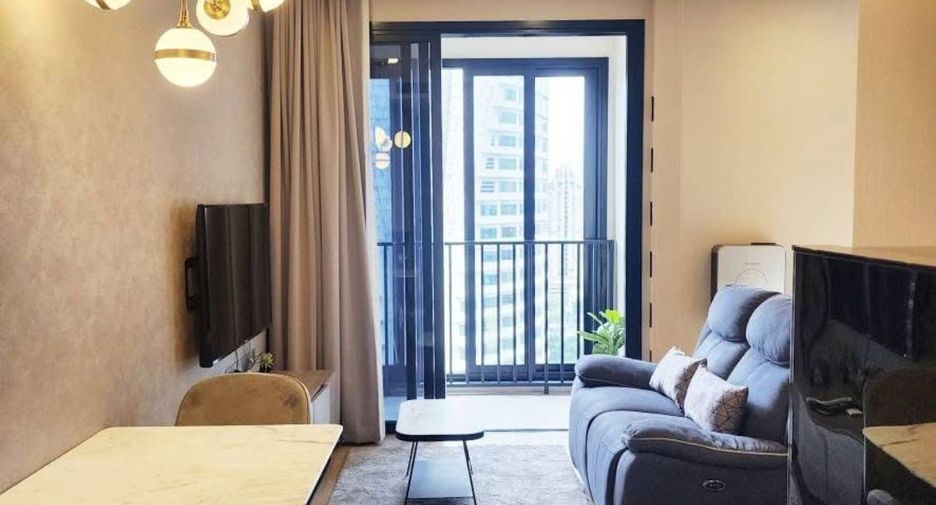 Condo en alquiler de 1 habitaciones en Khlong Toei, Bangkok
