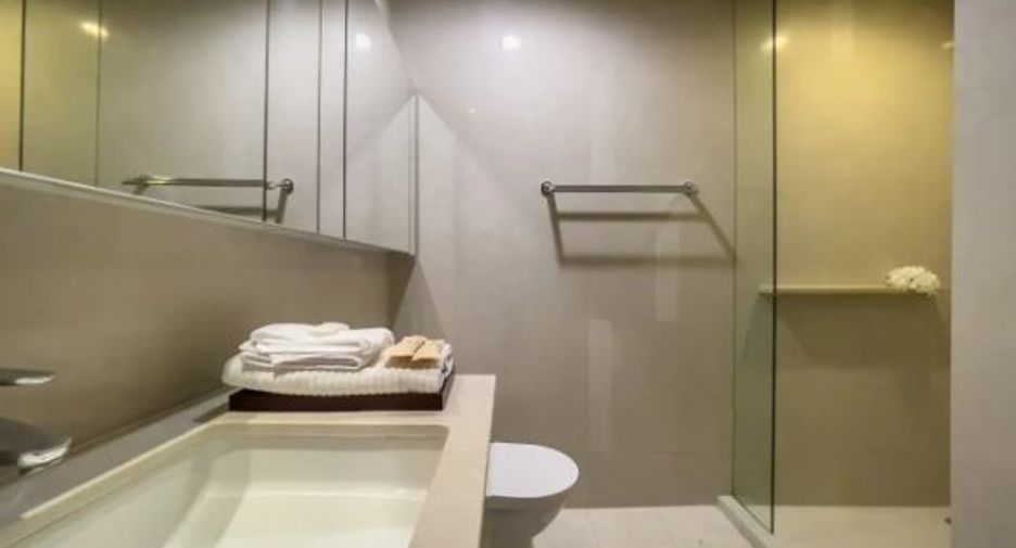 Wohnung zur Miete mit 2 Zimmer in Watthana, Bangkok