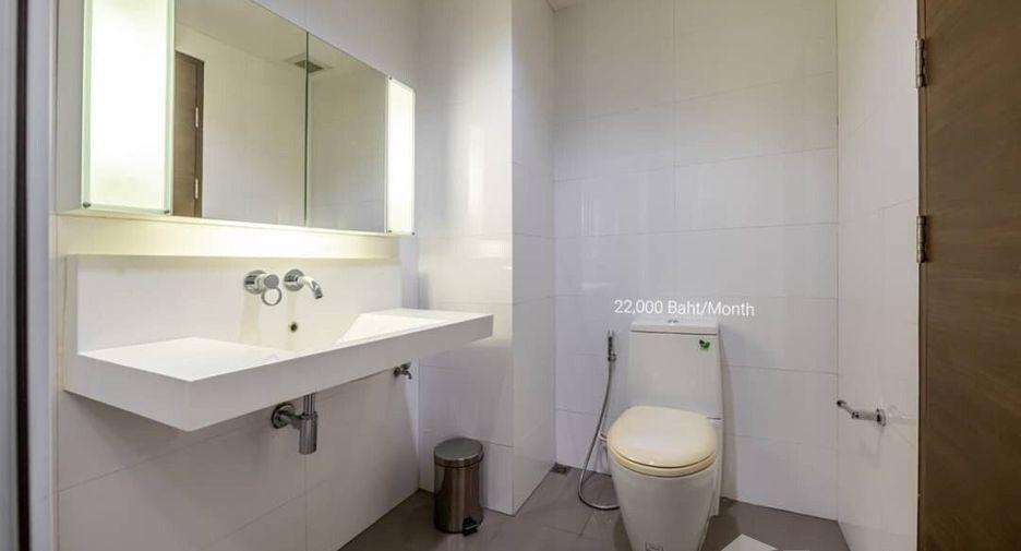 À louer 1 chambre condo à Huai Khwang, Bangkok