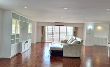 À louer 3 chambres condo à Watthana, Bangkok
