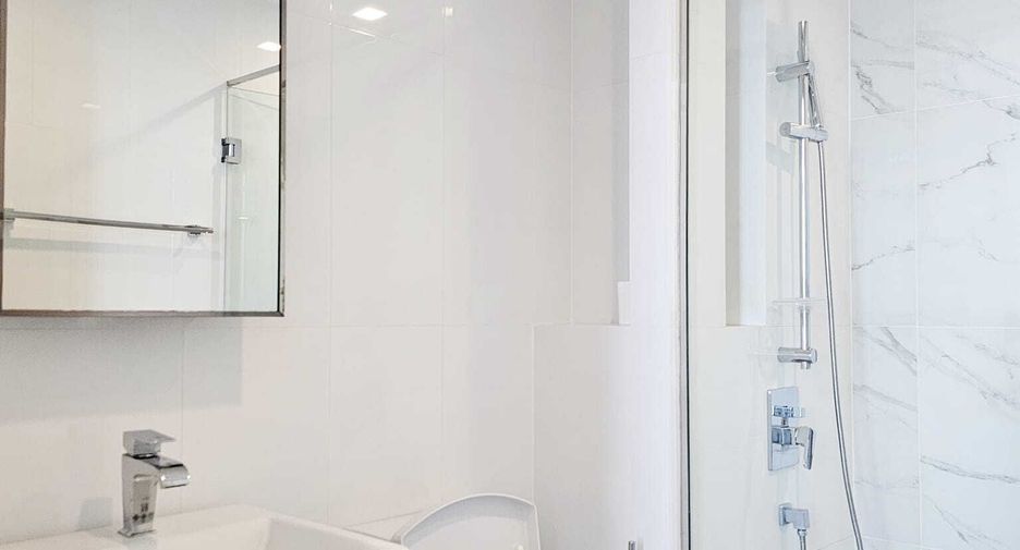 For rent 1 bed condo in Phra Khanong, Bangkok