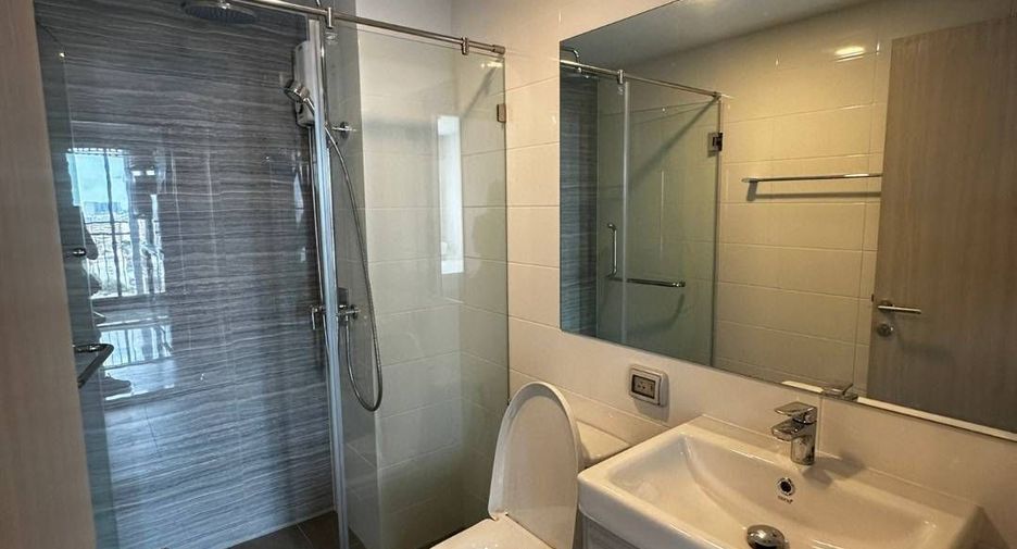 For rent 1 bed condo in Mueang Samut Prakan, Samut Prakan