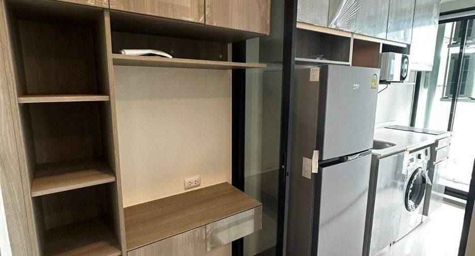 For rent 1 bed condo in Mueang Samut Prakan, Samut Prakan