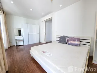 Condo en alquiler de 2 habitaciones en Khlong Toei, Bangkok