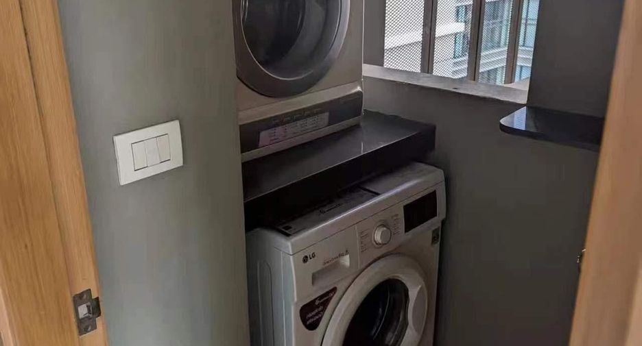 Wohnung zur Miete mit 2 Zimmer in Khlong Toei, Bangkok