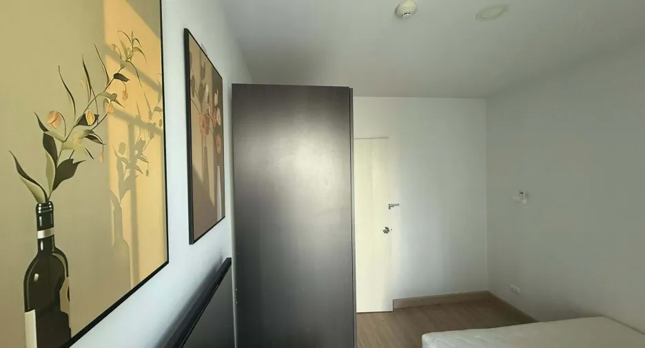 For rent 1 bed condo in Mueang Samut Prakan, Samut Prakan