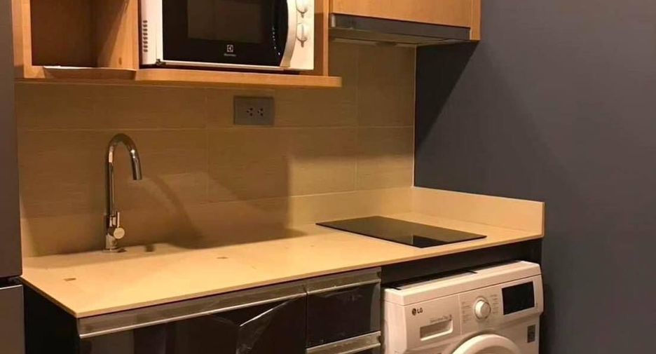 For rent 1 bed condo in Pathum Wan, Bangkok
