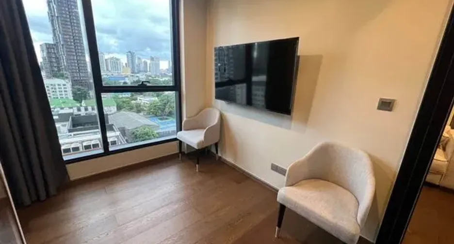 For rent 2 bedrooms condo in Khlong Toei, Bangkok