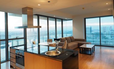 For rent 2 bedrooms condo in Yan Nawa, Bangkok
