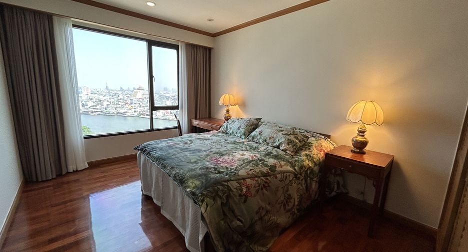 Wohnung zur Miete mit 3 Zimmer in Khlong San, Bangkok