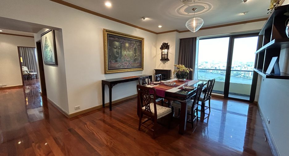 Wohnung zur Miete mit 3 Zimmer in Khlong San, Bangkok