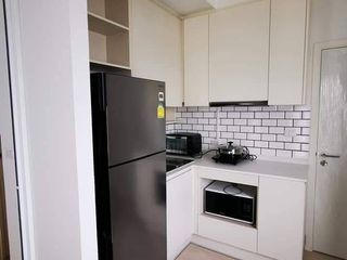 Wohnung zur Miete mit 1 Zimmer in Huai Khwang, Bangkok