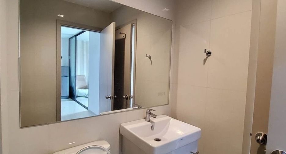 For rent 1 Beds condo in Khlong Toei, Bangkok