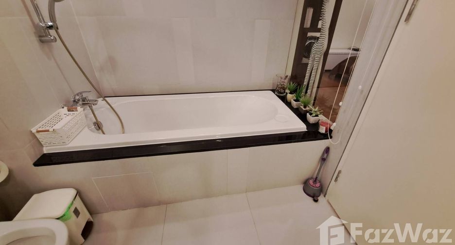 For rent 2 ベッドルーム condo in Sathon, Bangkok