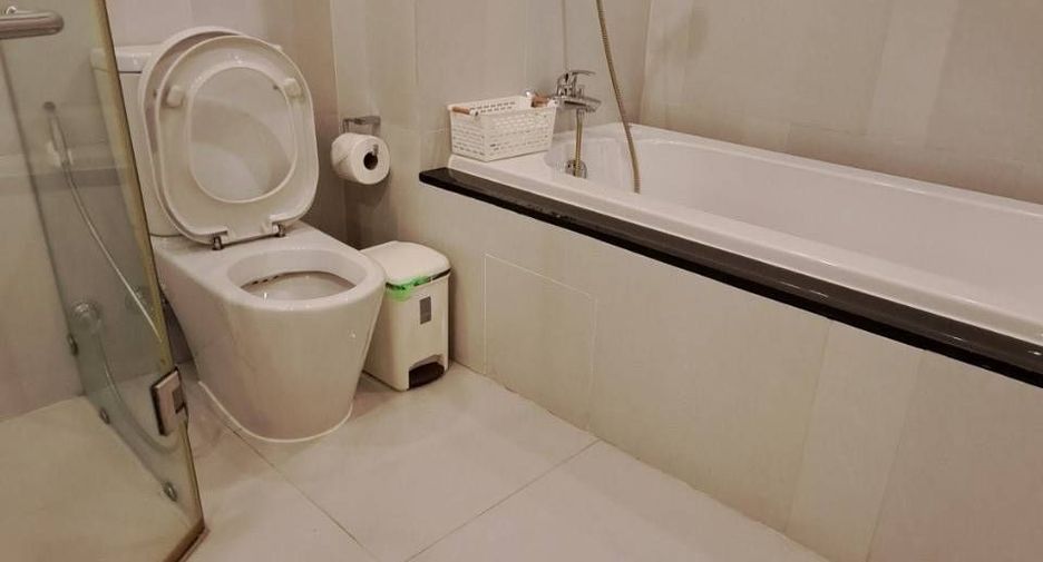 For rent 2 ベッドルーム condo in Sathon, Bangkok