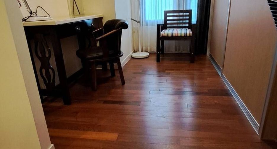 For rent 2 ベッドルーム condo in Sathon, Bangkok