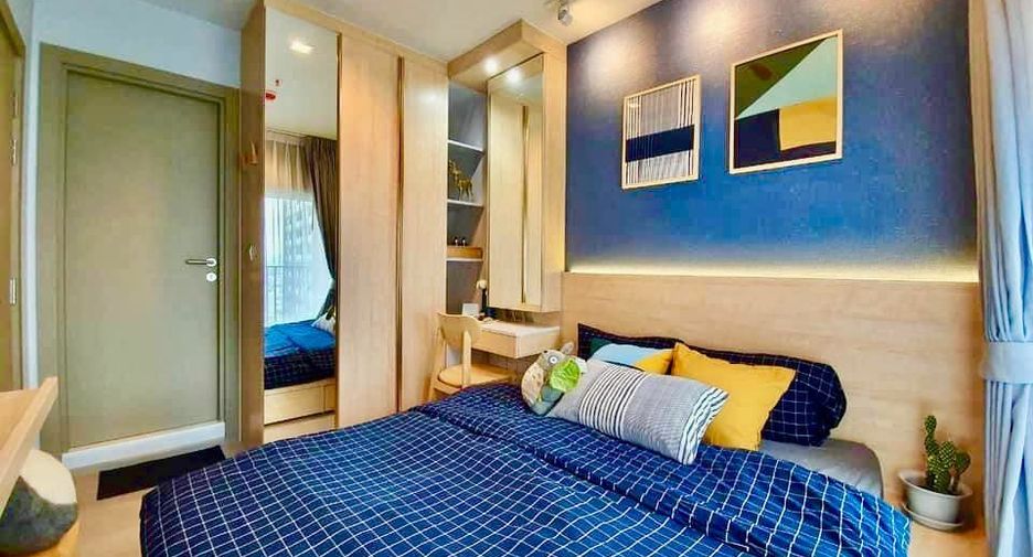 For rent 2 bedrooms condo in Huai Khwang, Bangkok