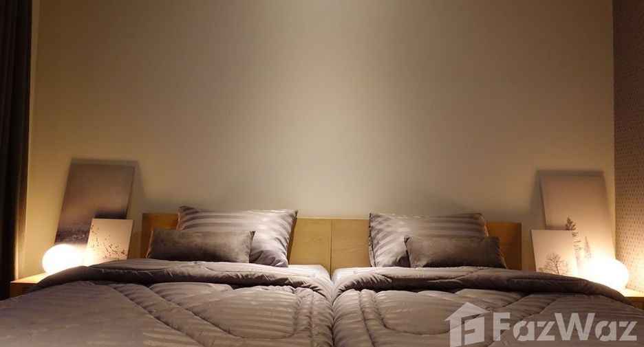 For rent 2 bedrooms condo in Khlong Toei, Bangkok