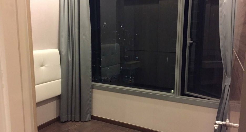For rent 2 ベッドルーム condo in Watthana, Bangkok