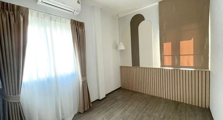 For rent 3 bedrooms house in Bang Phli, Samut Prakan