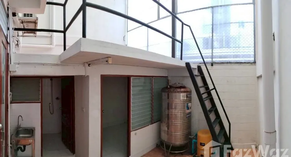 ให้เช่า 2 ห้องนอน บ้านเดี่ยว ใน วัฒนา, กรุงเทพฯ