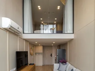 For rent 2 bedrooms condo in Khlong Toei, Bangkok