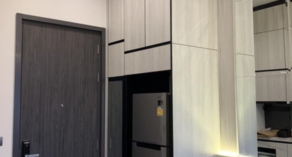 For rent 1 bed condo in Phra Khanong, Bangkok
