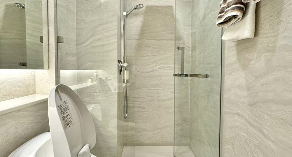 For rent 1 bed condo in Ratchathewi, Bangkok