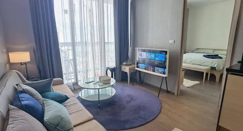 For rent 2 bedrooms condo in Khlong Toei, Bangkok