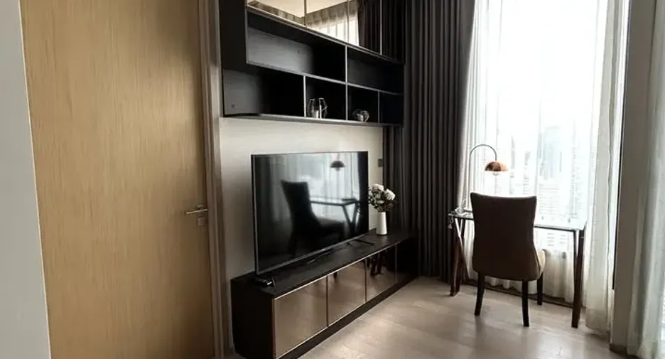 For rent 1 bed condo in Watthana, Bangkok