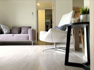 Condo en alquiler de 2 habitaciones en Huai Khwang, Bangkok