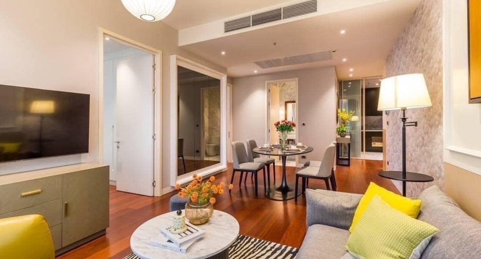 For rent 2 bedrooms condo in Watthana, Bangkok