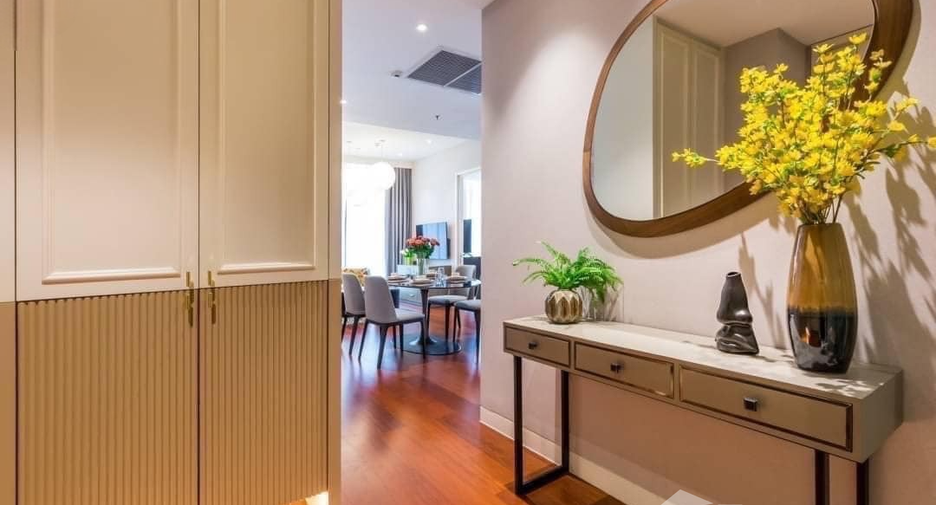 For rent 2 bedrooms condo in Watthana, Bangkok