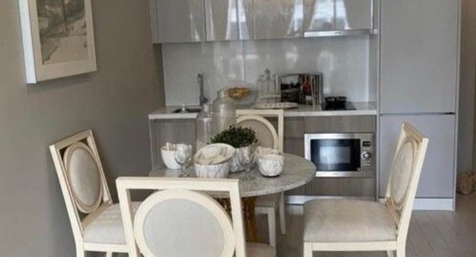 Wohnung zur Miete mit 1 Zimmer in Pathum Wan, Bangkok