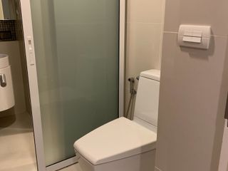 Wohnung zur Miete mit 1 Zimmer in Phra Khanong, Bangkok