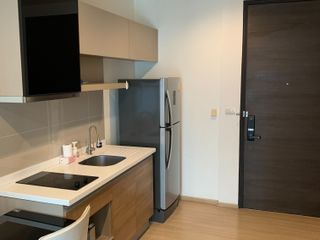 Wohnung zur Miete mit 1 Zimmer in Phra Khanong, Bangkok
