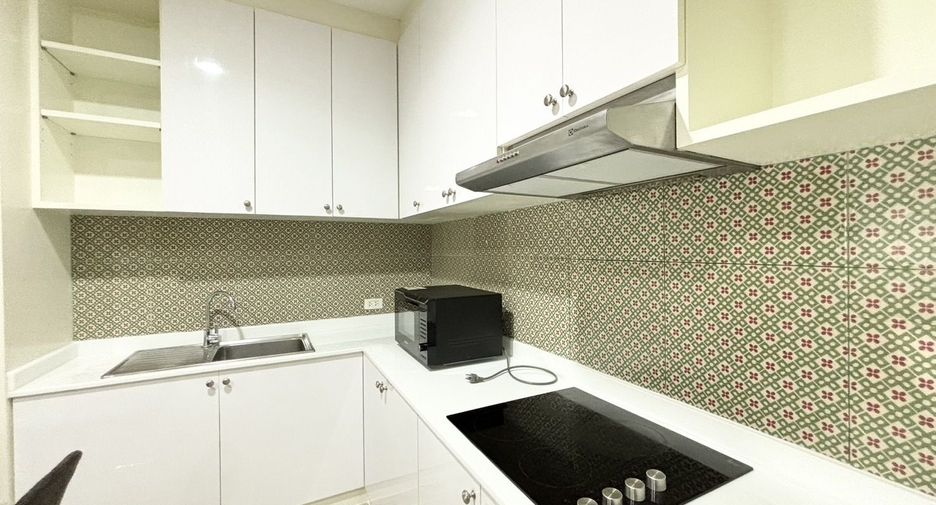 Wohnung zur Miete mit 2 Zimmer in Watthana, Bangkok