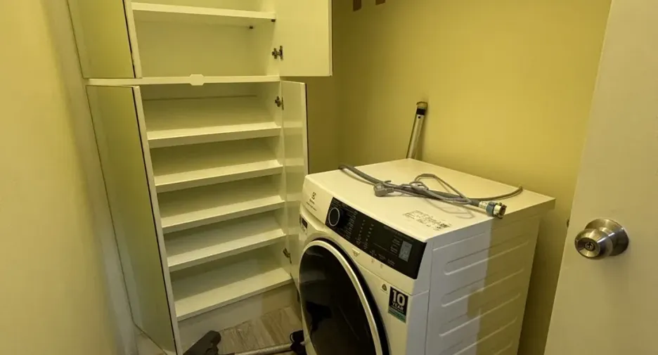 Wohnung zur Miete mit 2 Zimmer in Watthana, Bangkok