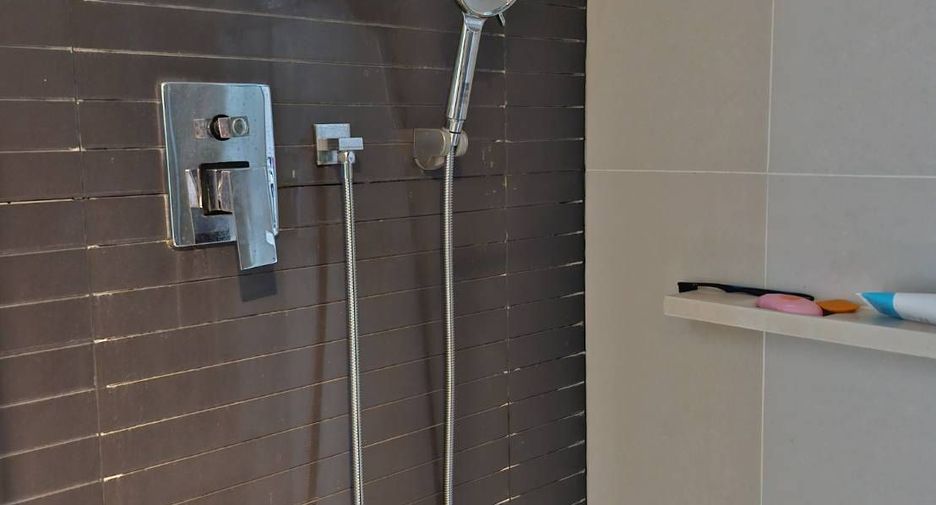 For rent 1 bed condo in Phaya Thai, Bangkok