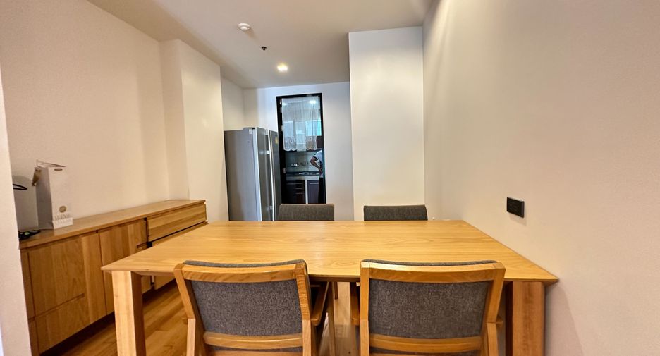 Wohnung zur Miete mit 3 Zimmer in Khlong Toei, Bangkok