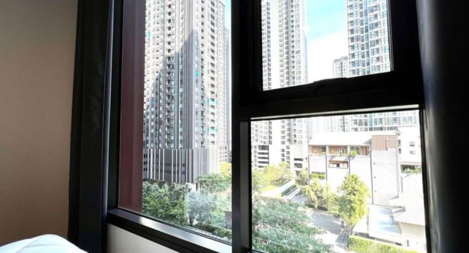 For rent 1 bed condo in Huai Khwang, Bangkok