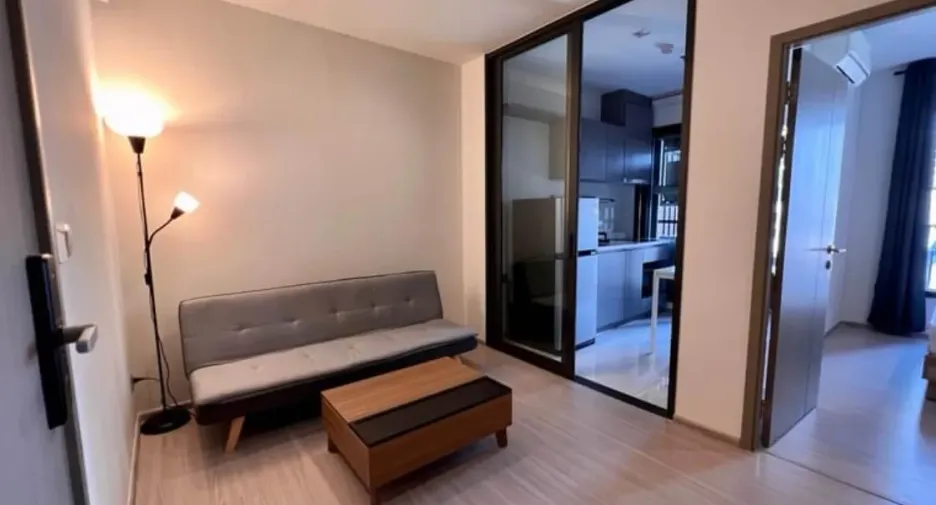 For rent 1 bed condo in Huai Khwang, Bangkok