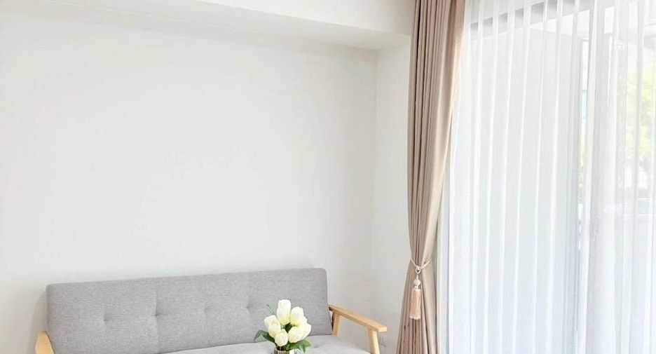 For rent 3 bedrooms townhouse in Prawet, Bangkok