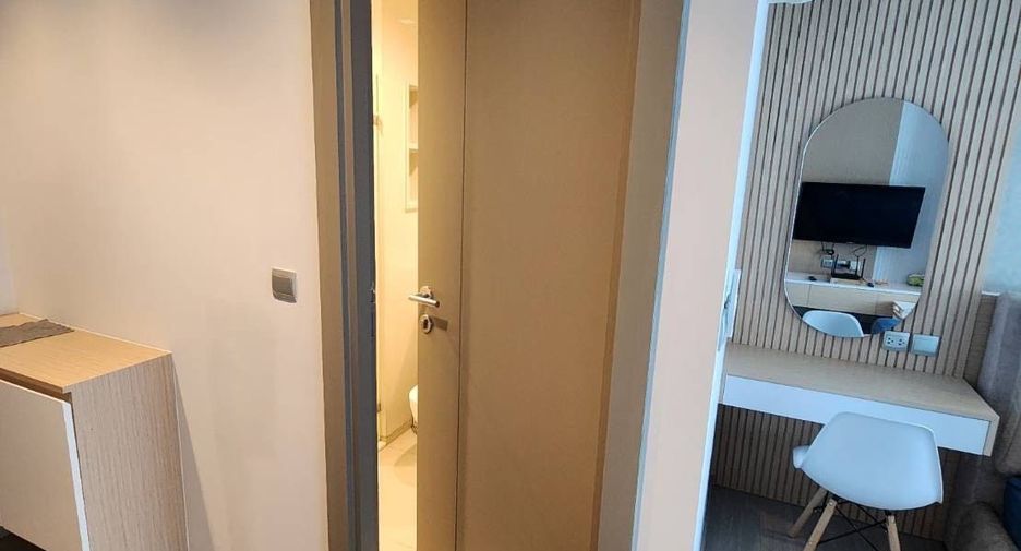 For rent studio condo in Huai Khwang, Bangkok